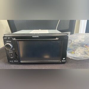 SUBARU CAR RADIO SYSTEM. IN WORKING CONDITION